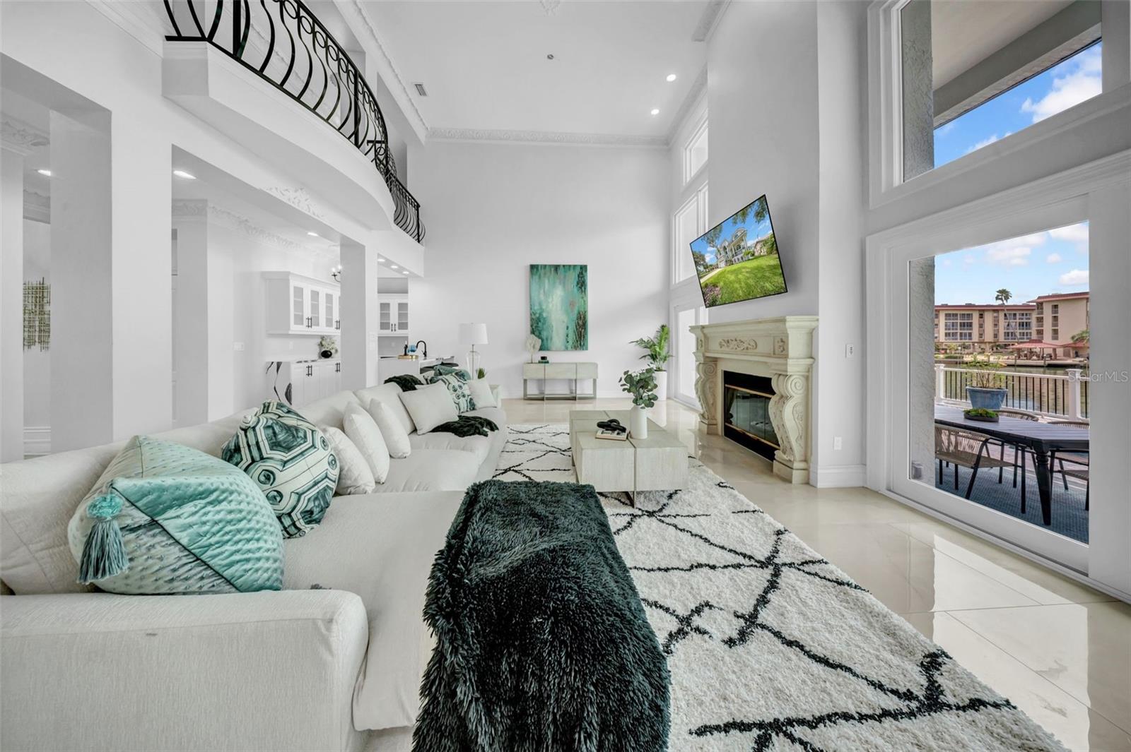 TB8458455 Property Photo