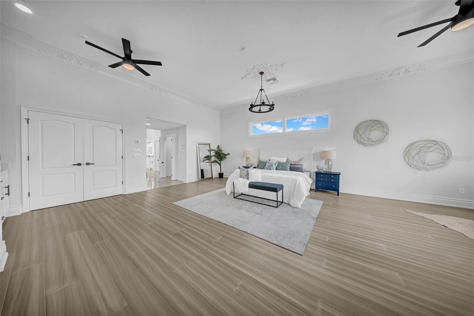 TB8458455 Property Photo