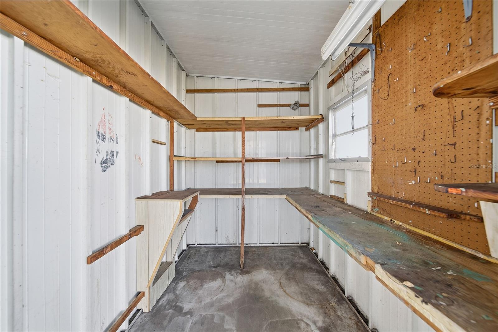 TB8458522 Property Photo