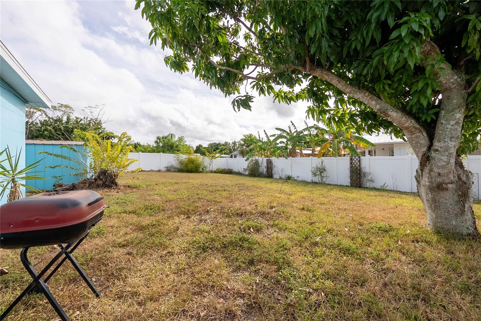 N6142037 Property Photo