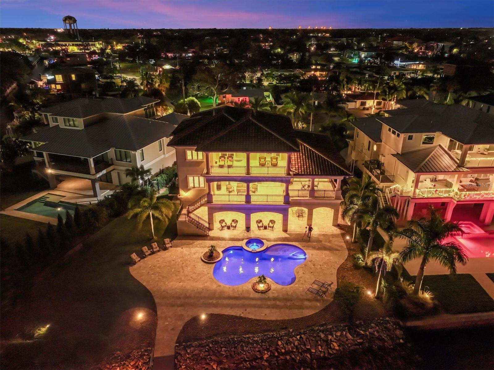 TB8458561 Property Photo