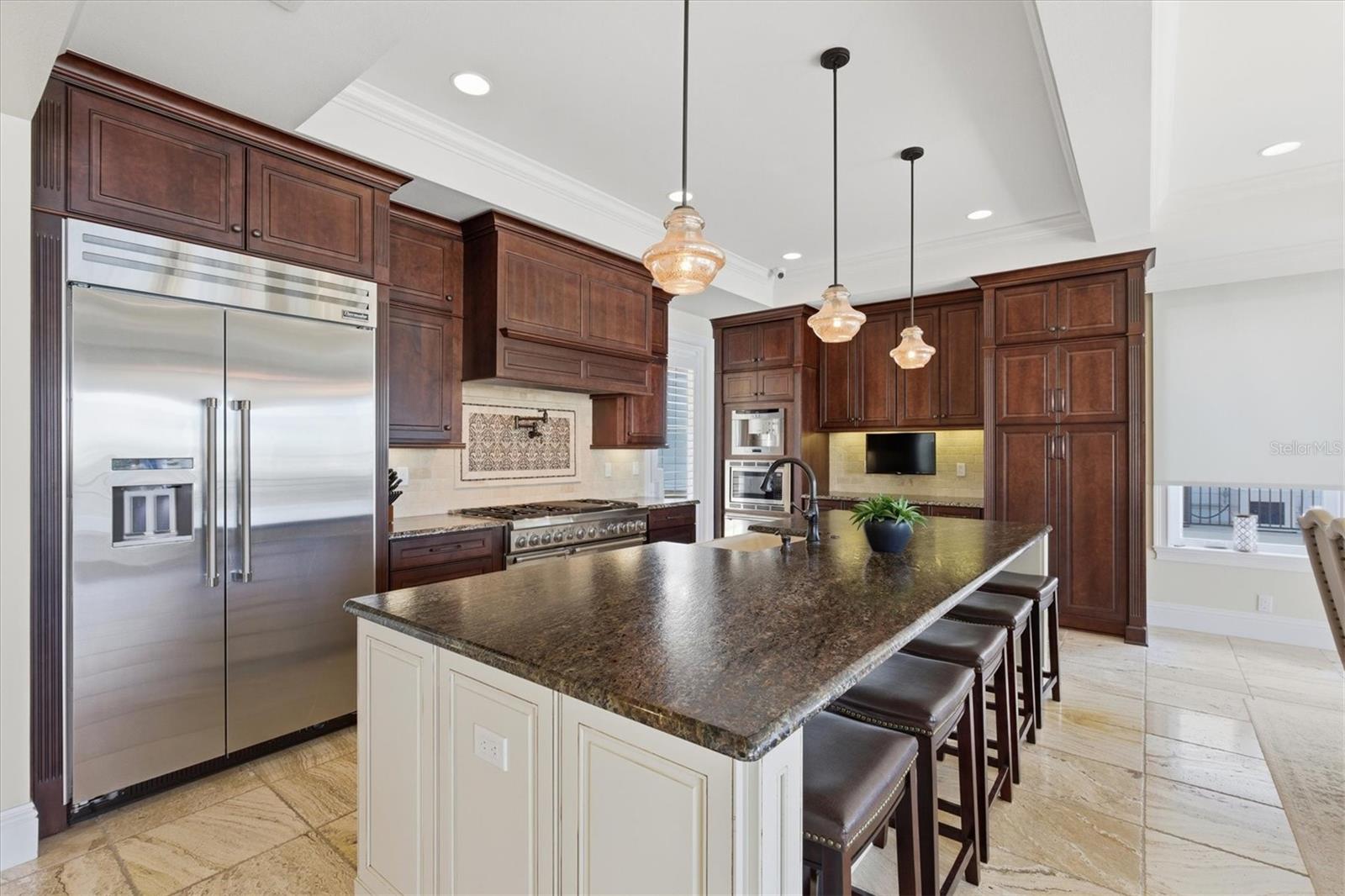 TB8458561 Property Photo