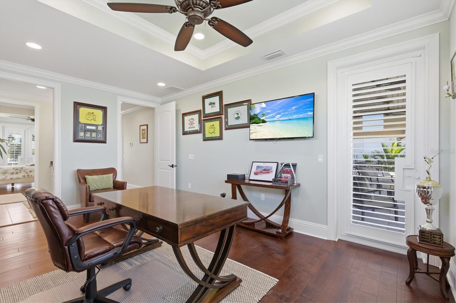 TB8458561 Property Photo