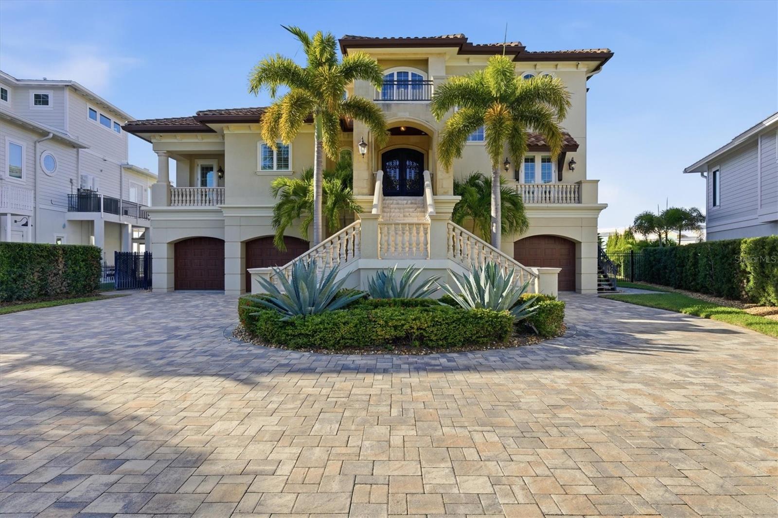 TB8458561 Property Photo