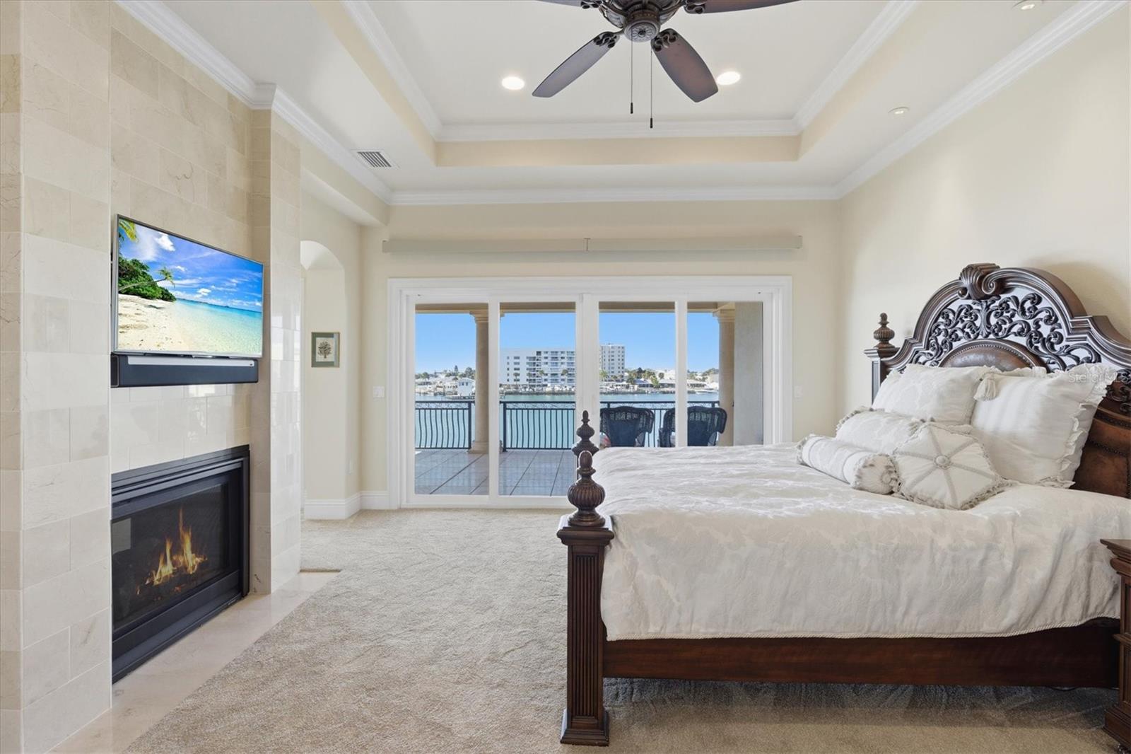 TB8458561 Property Photo