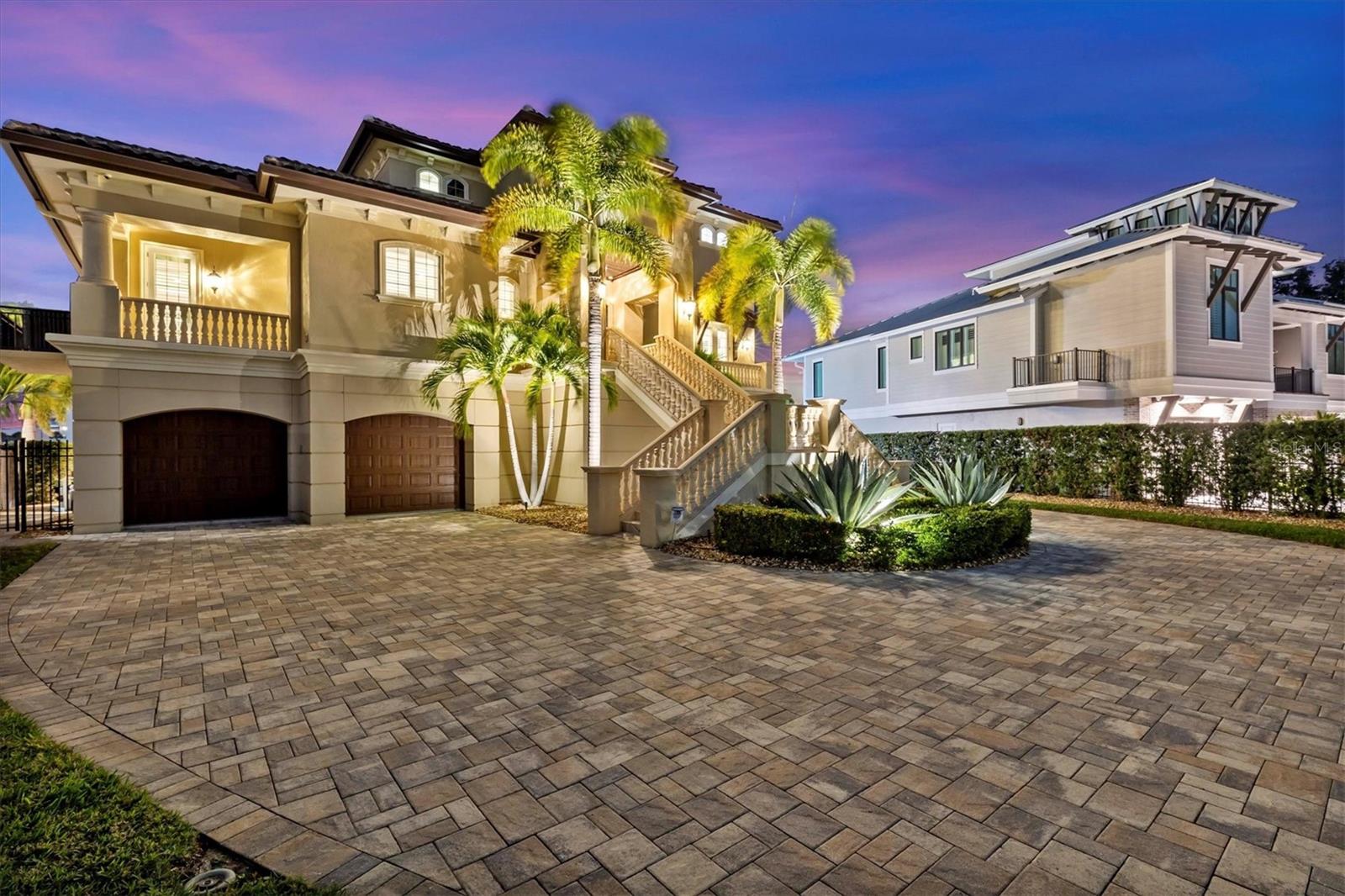 TB8458561 Property Photo