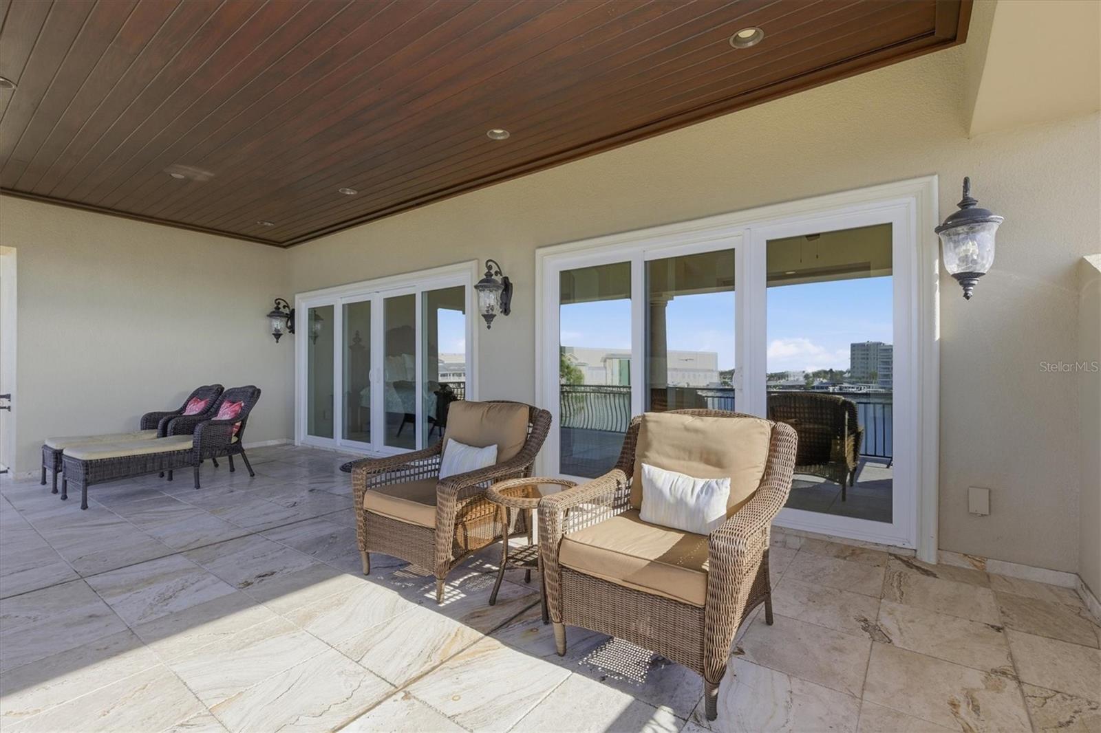 TB8458561 Property Photo