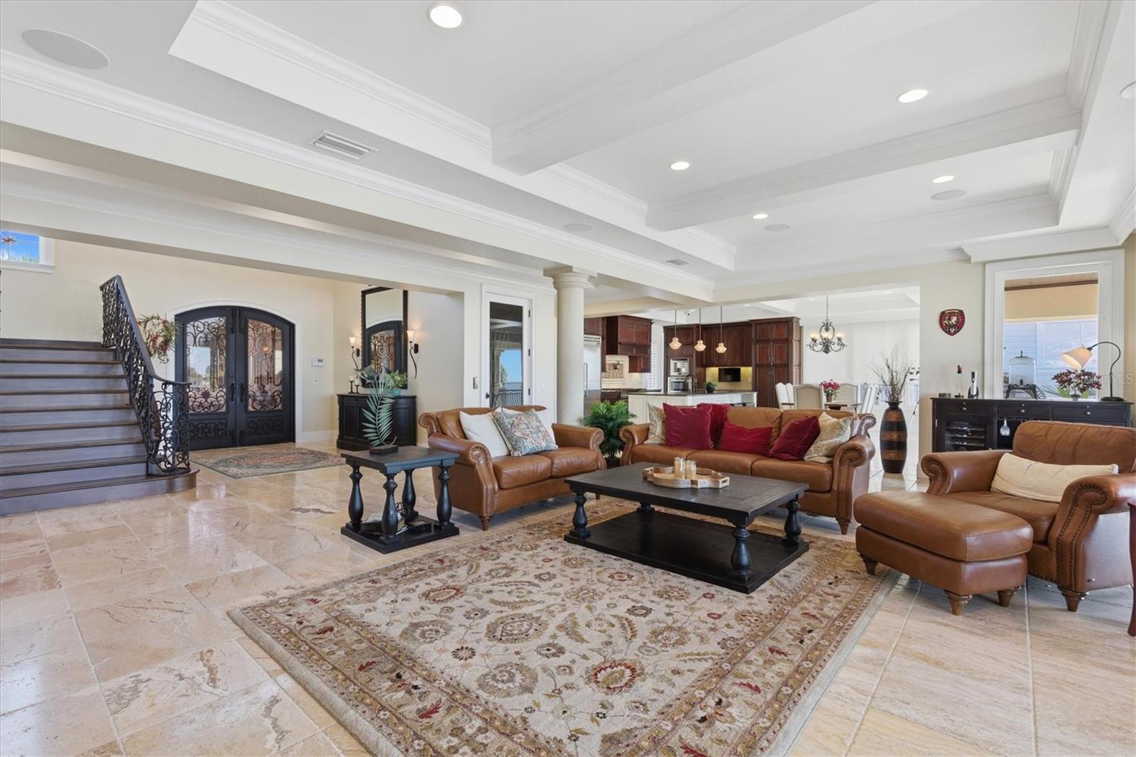 TB8458561 Property Photo