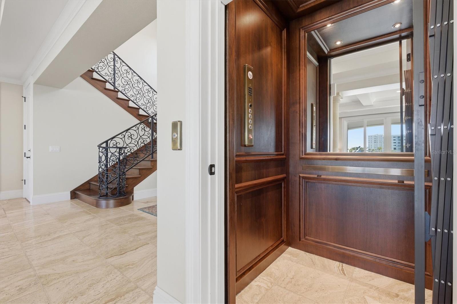 TB8458561 Property Photo