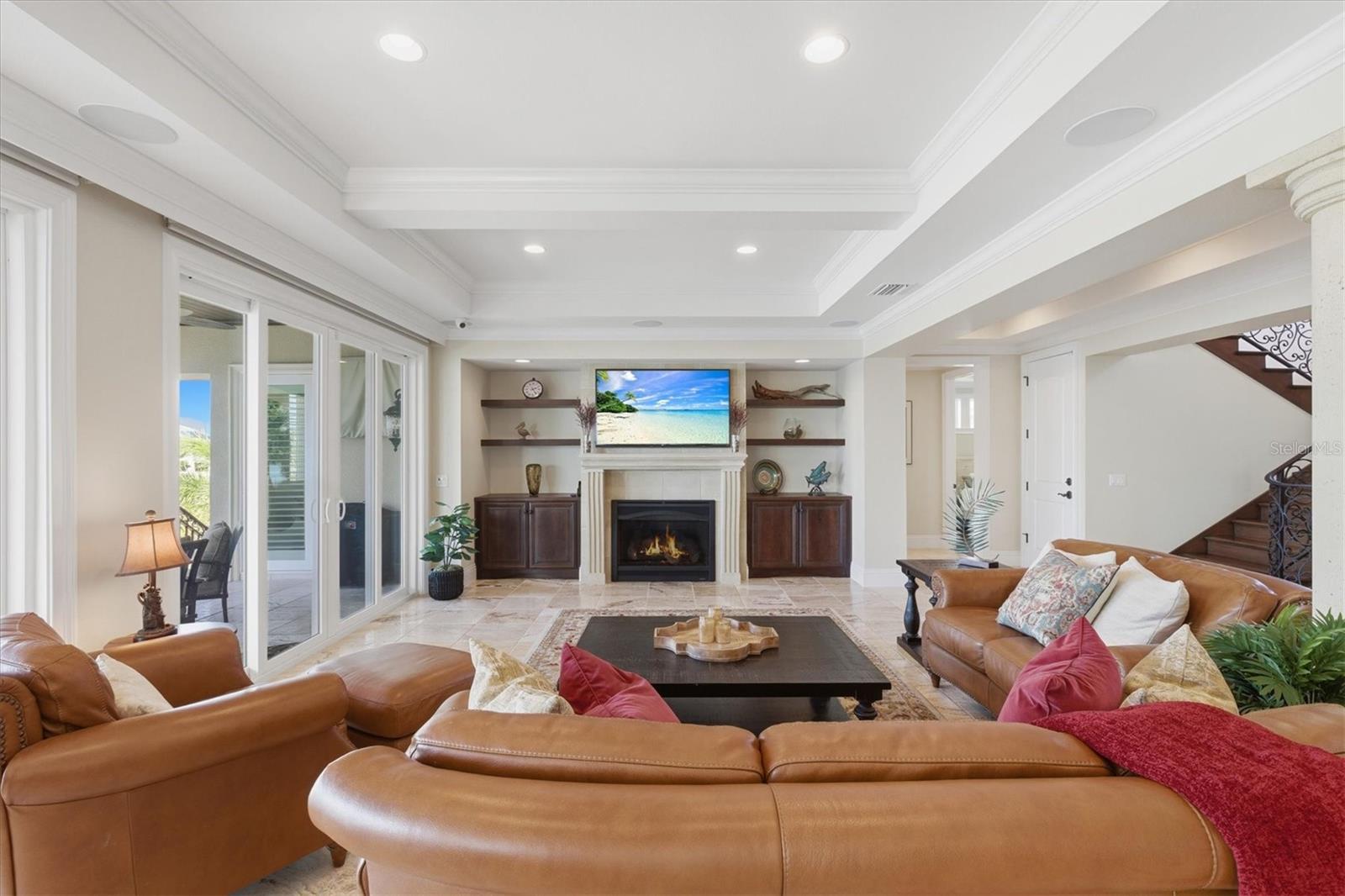 TB8458561 Property Photo