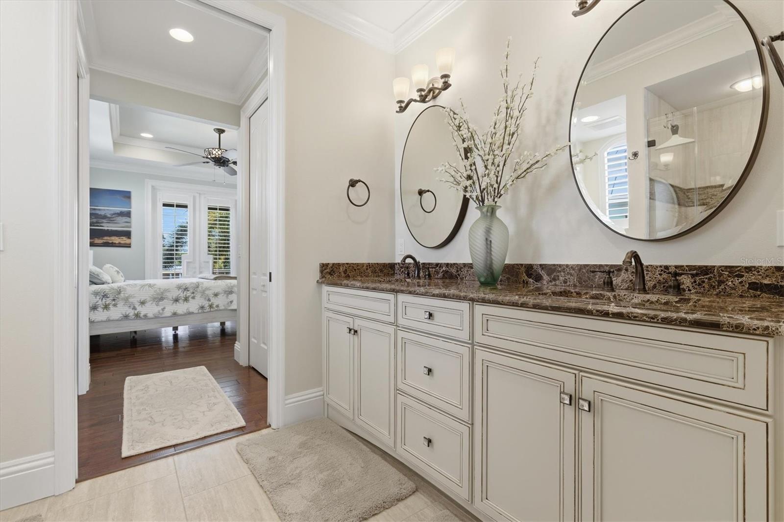 TB8458561 Property Photo