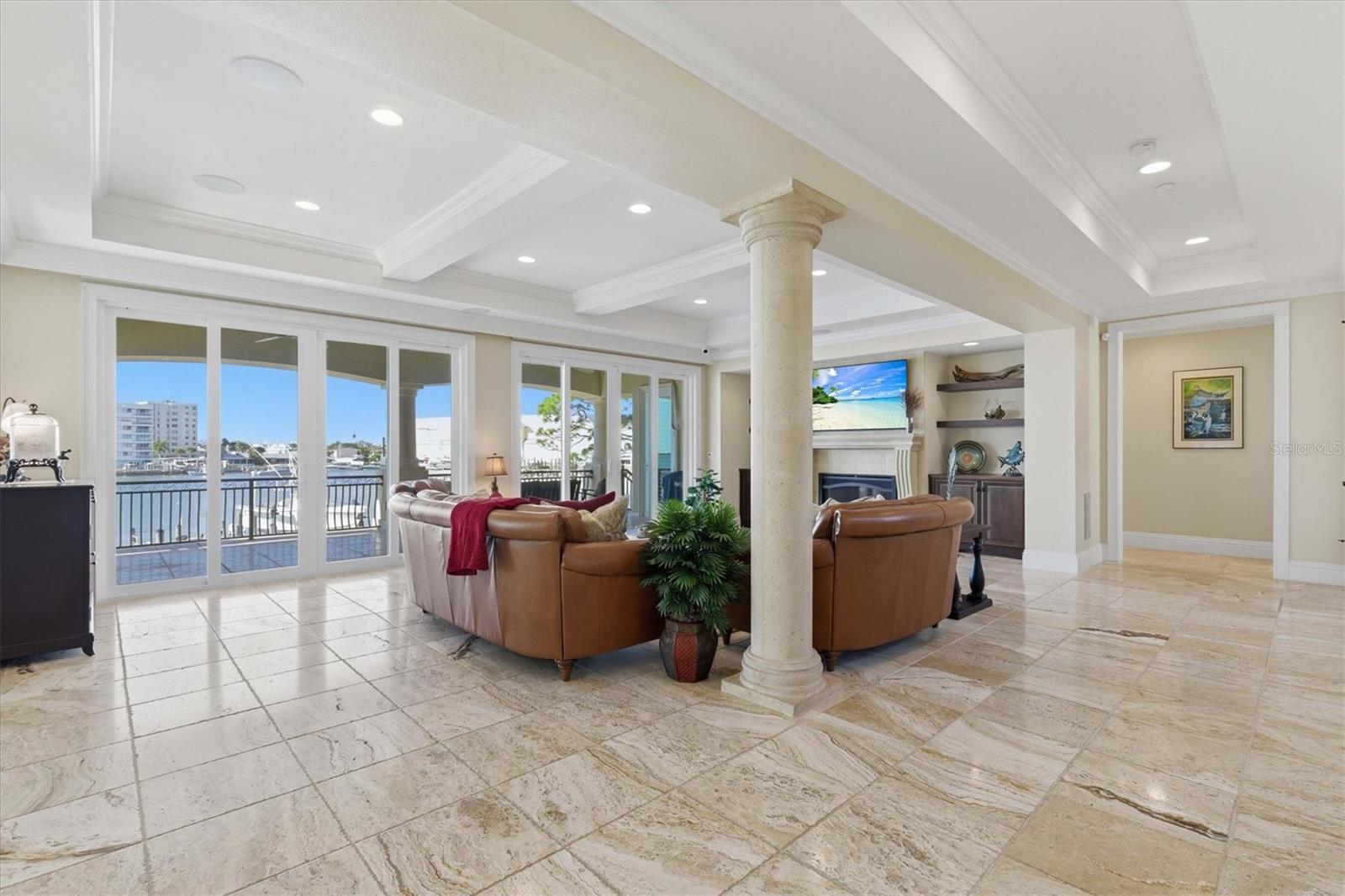 TB8458561 Property Photo