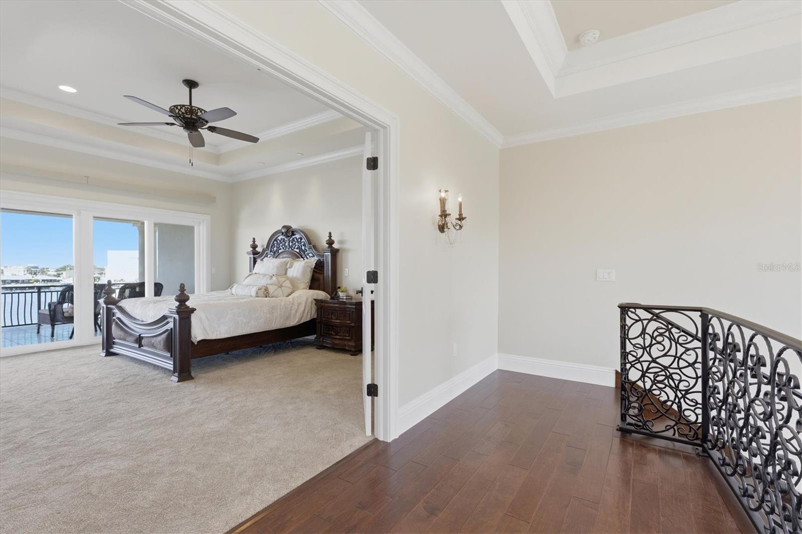 TB8458561 Property Photo