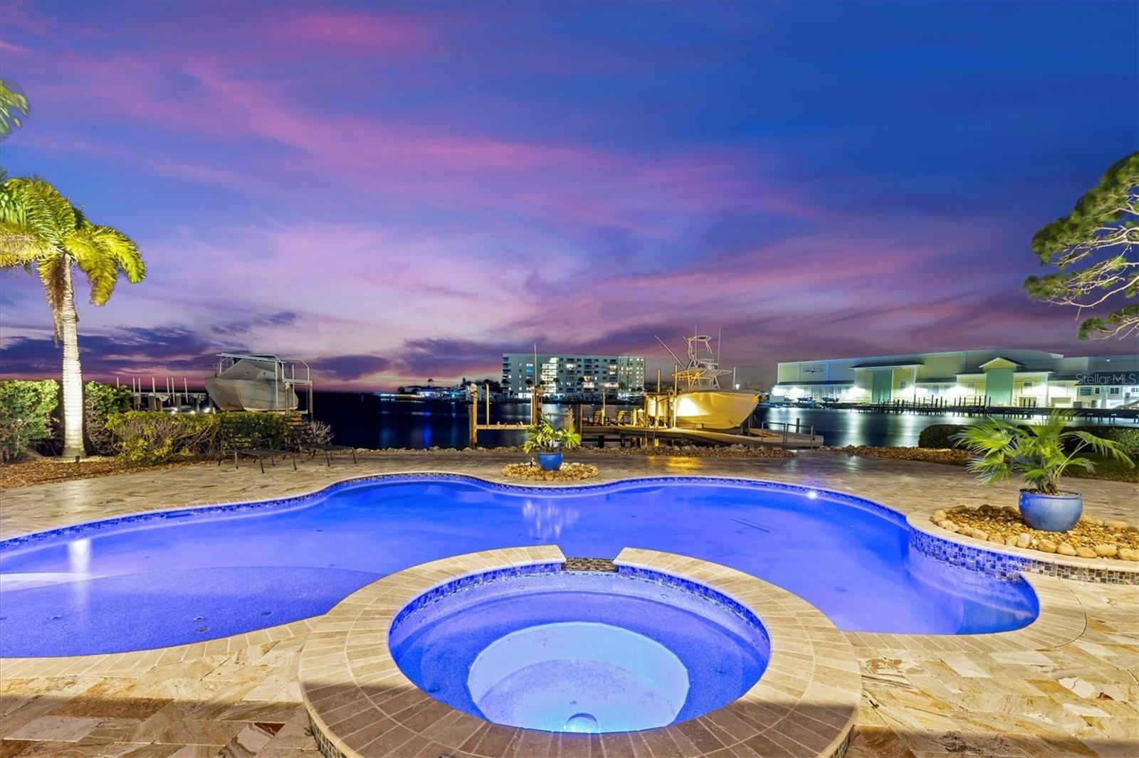 TB8458561 Property Photo