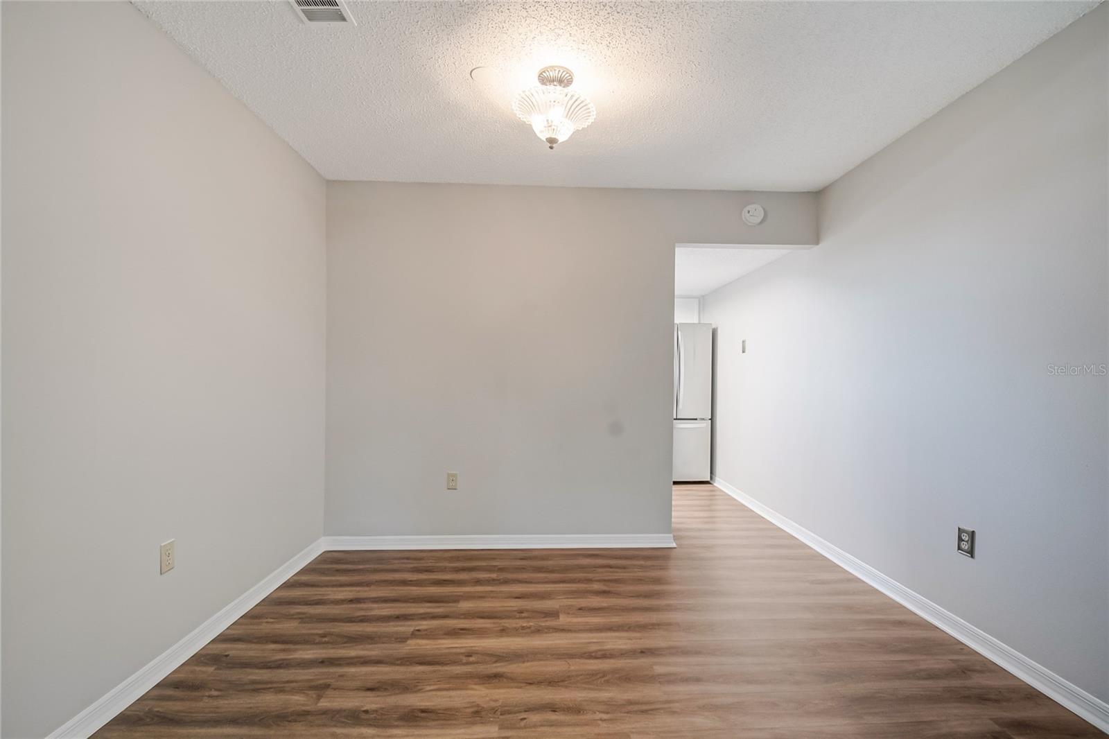 S5140606 Property Photo