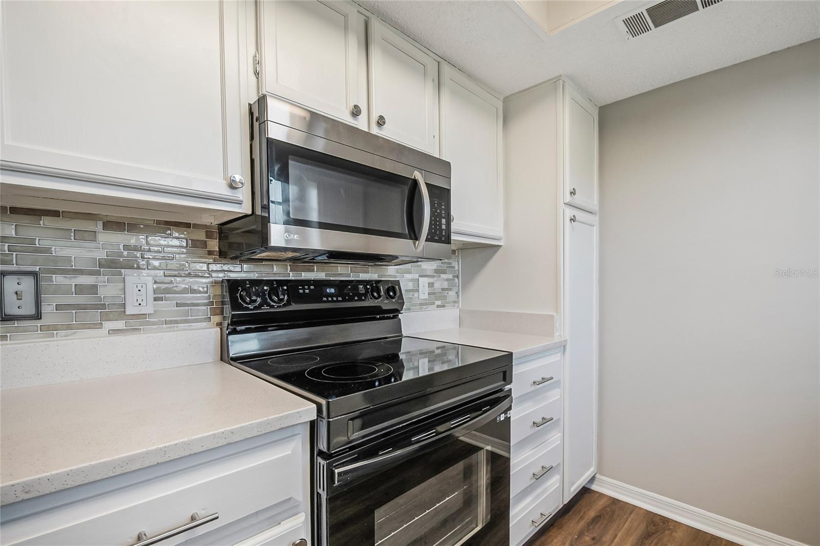 S5140606 Property Photo