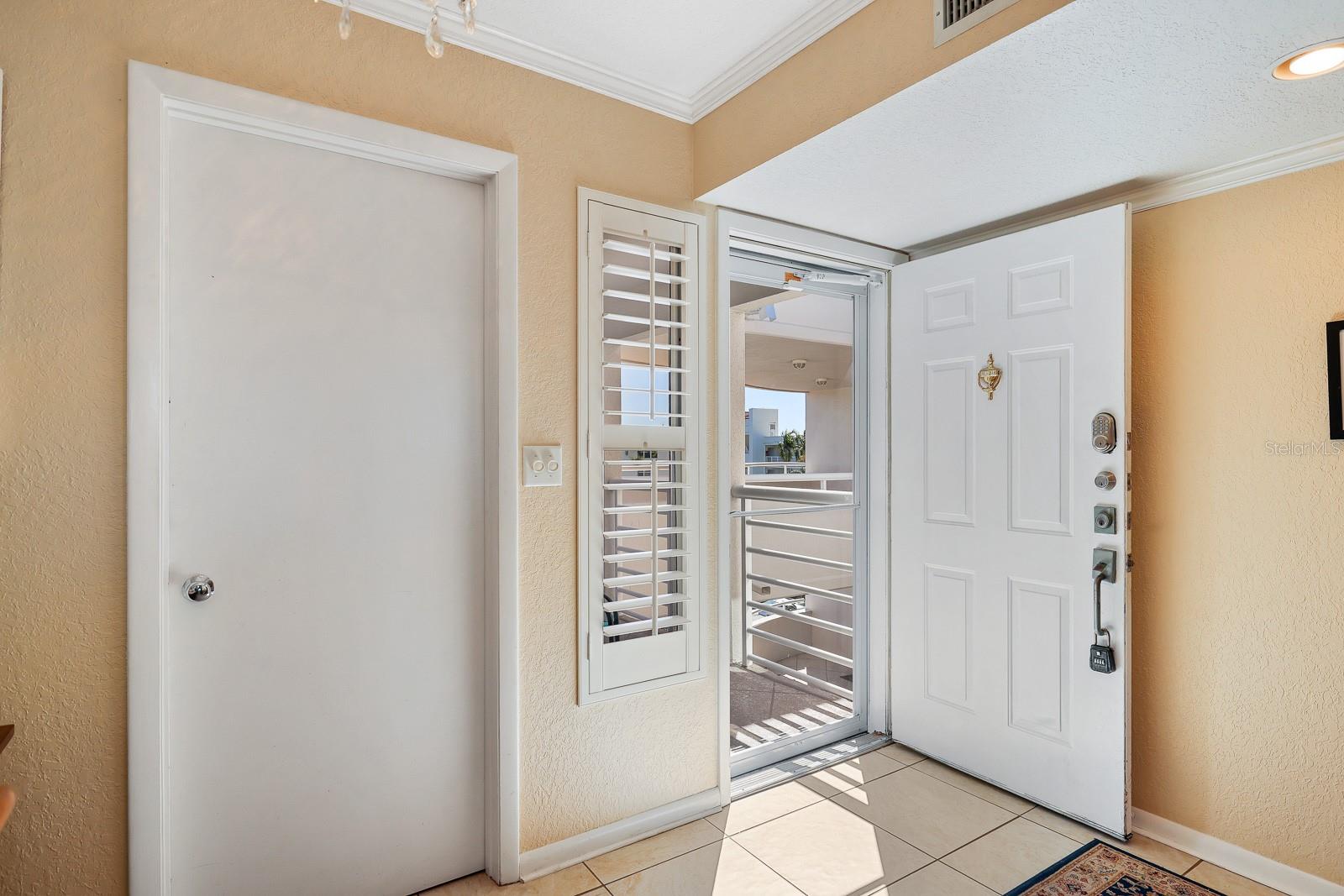 5901 BAHIA DEL MAR CIR #521, ST PETERSBURG, FL, 33715