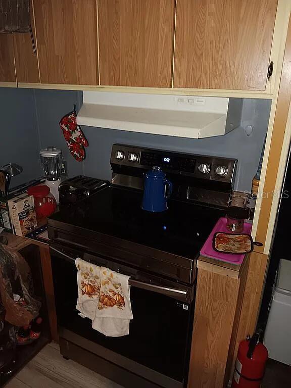 O6369289 Property Photo