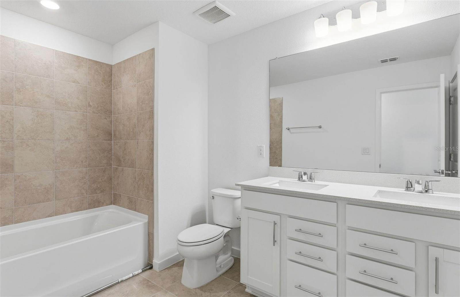 Bathroom 2 w/Dual Sinks