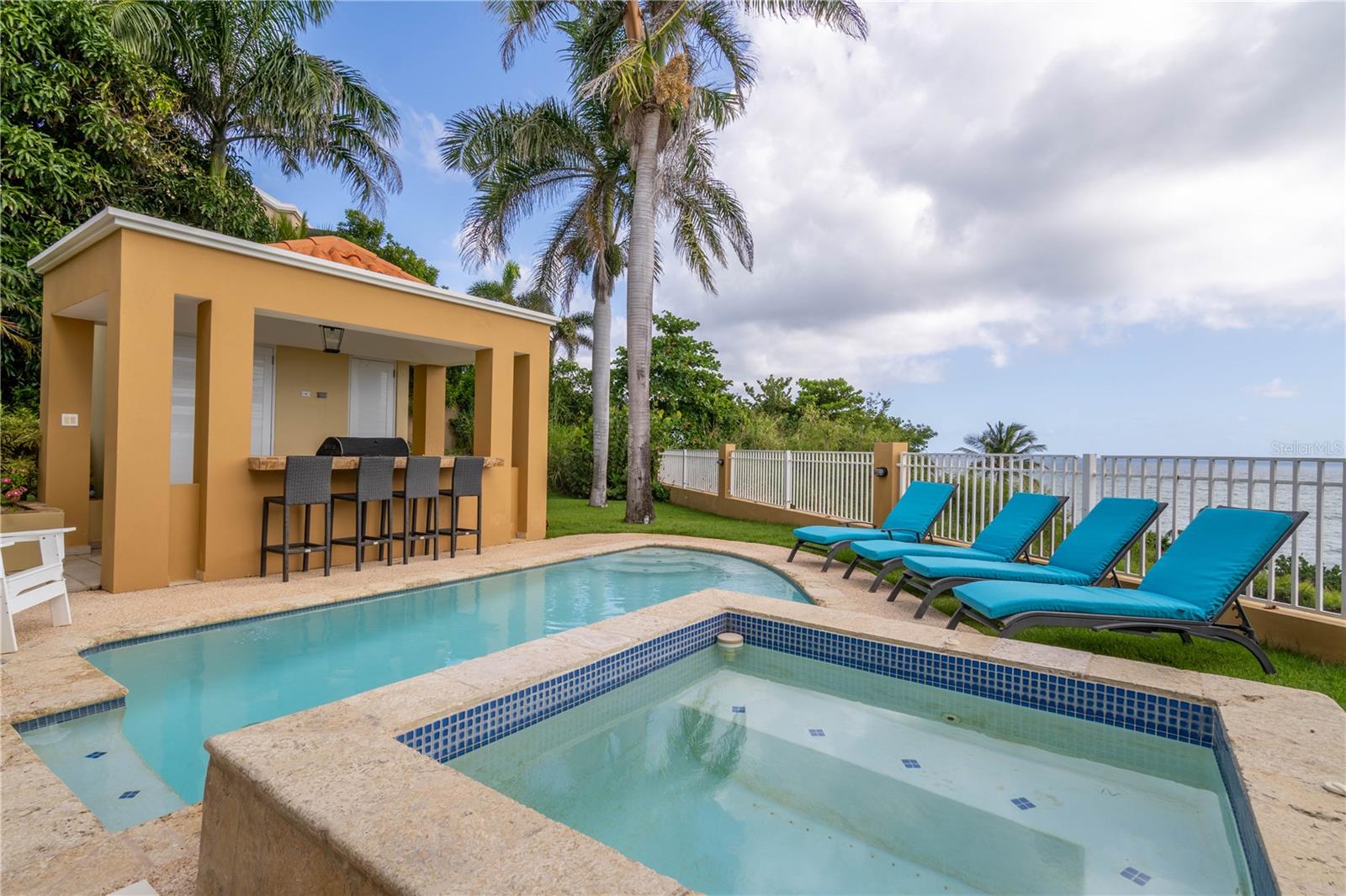 PR9118181 Property Photo