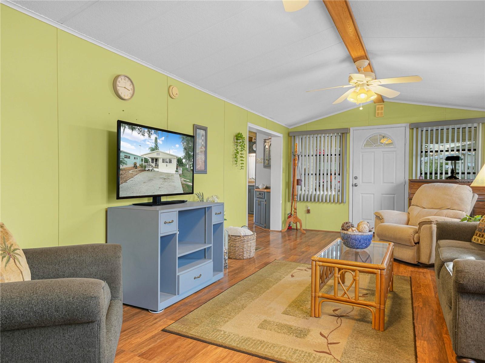 K4903181 Property Photo