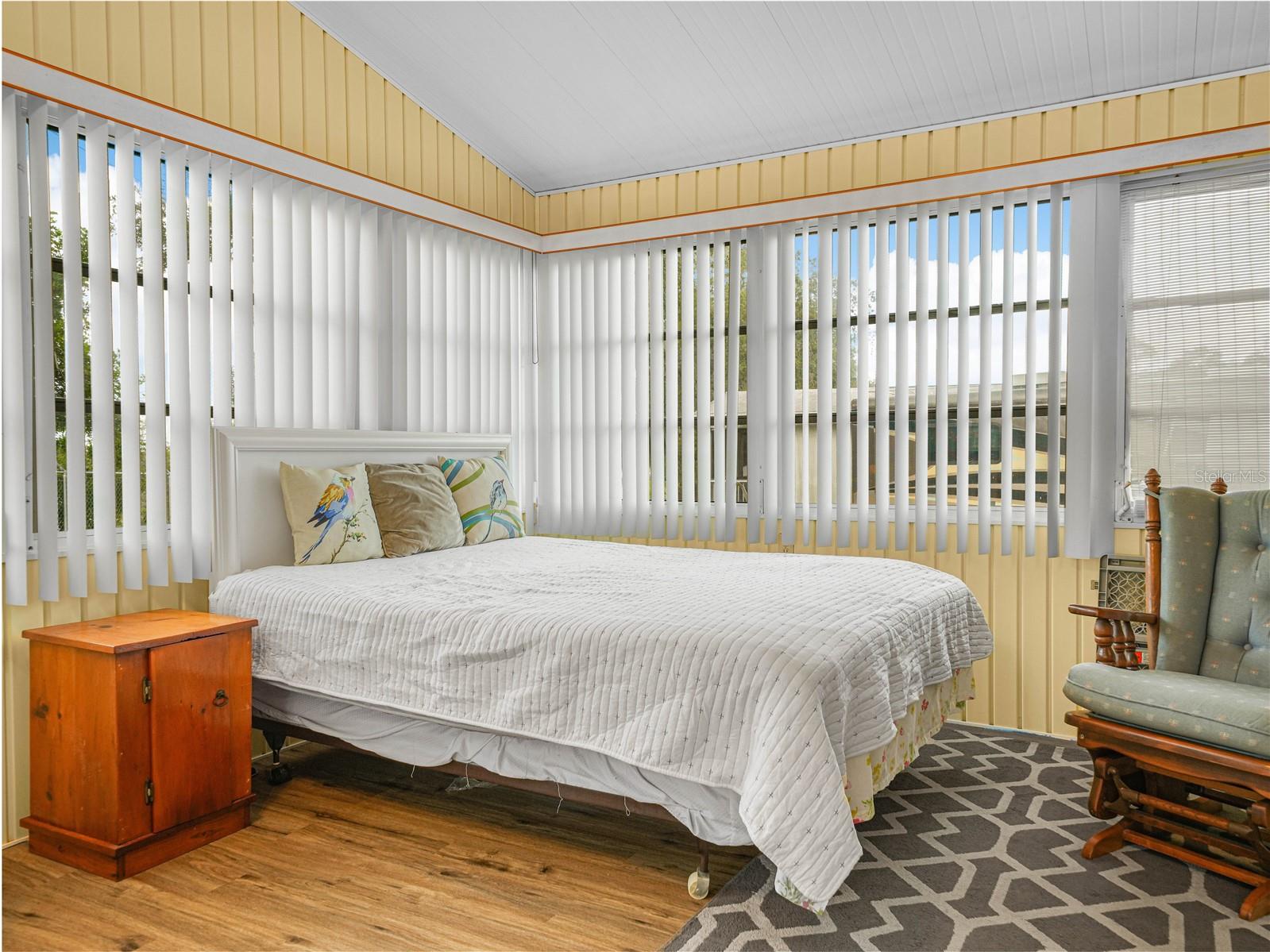 K4903181 Property Photo