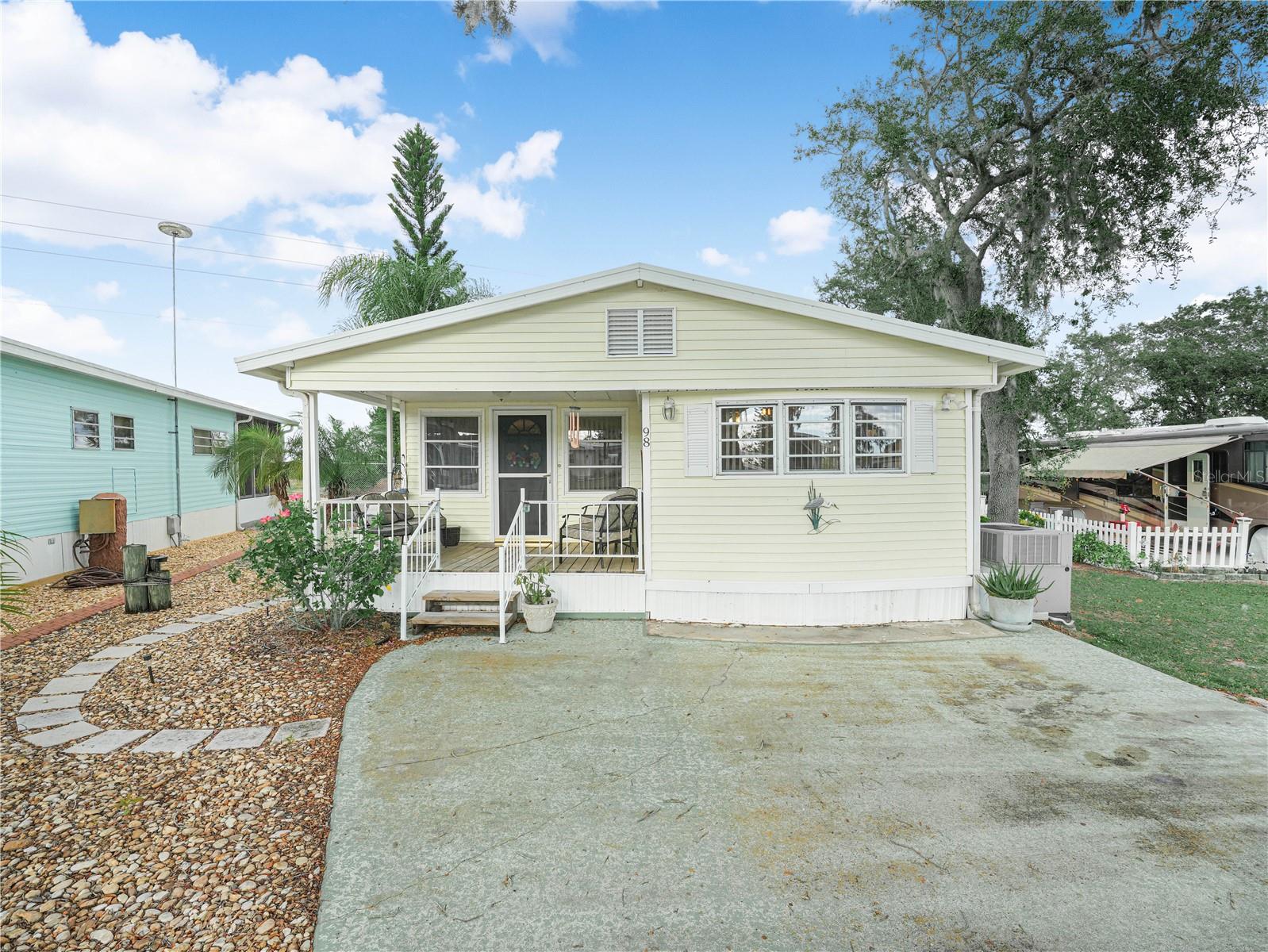 K4903181 Property Photo