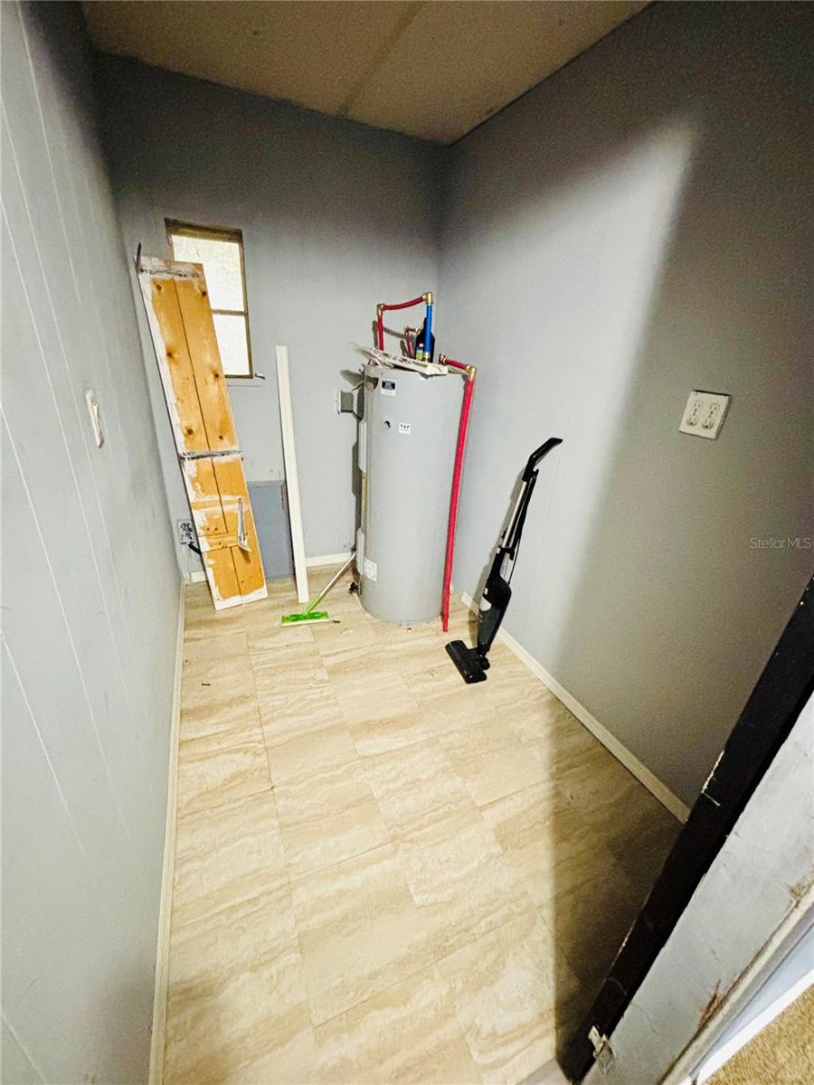 OM715576 Property Photo