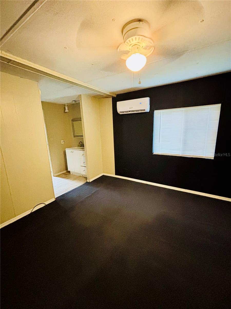 OM715576 Property Photo