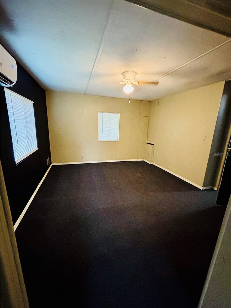 OM715576 Property Photo