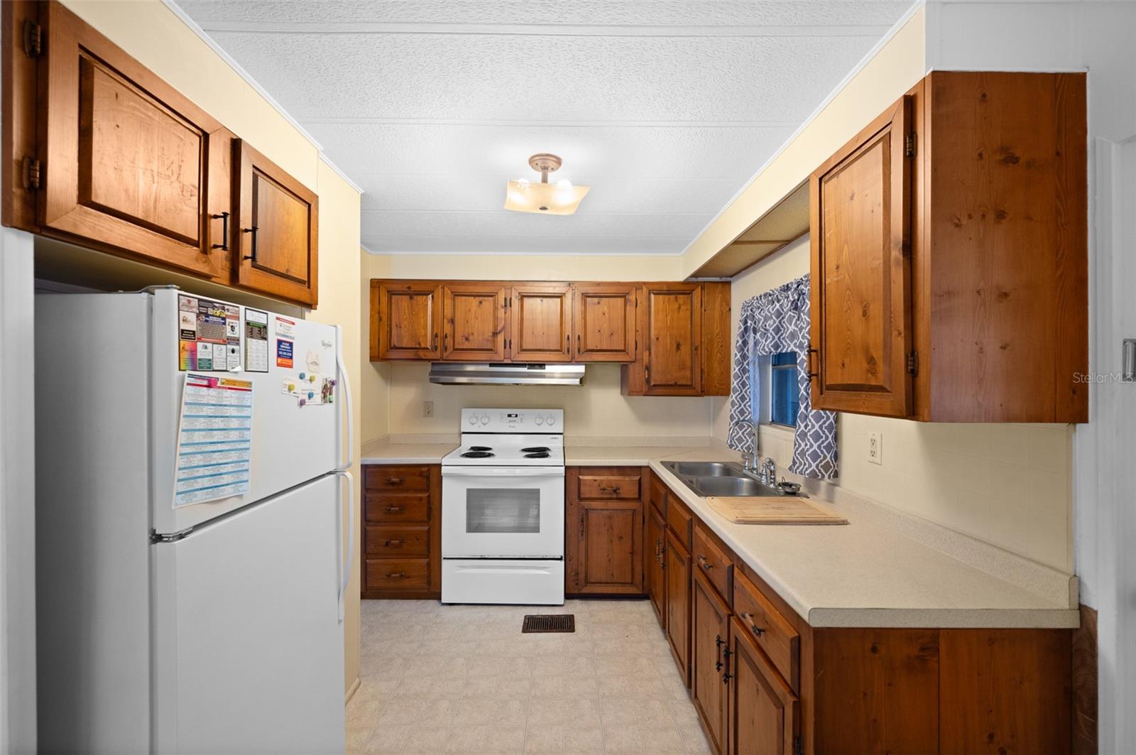 GC536194 Property Photo