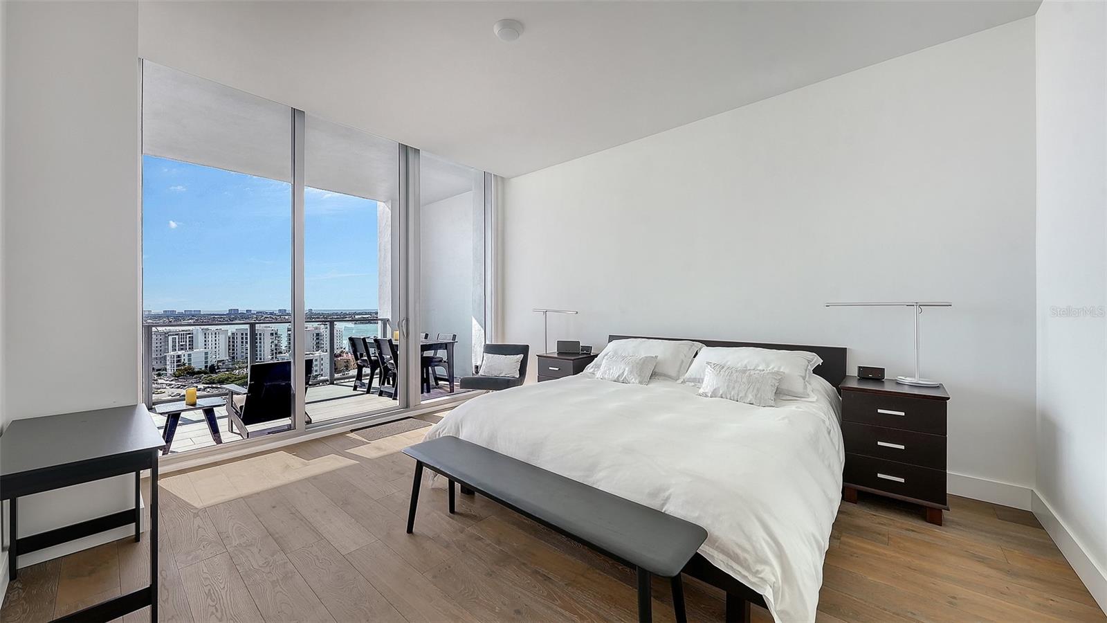 A4676211 Property Photo