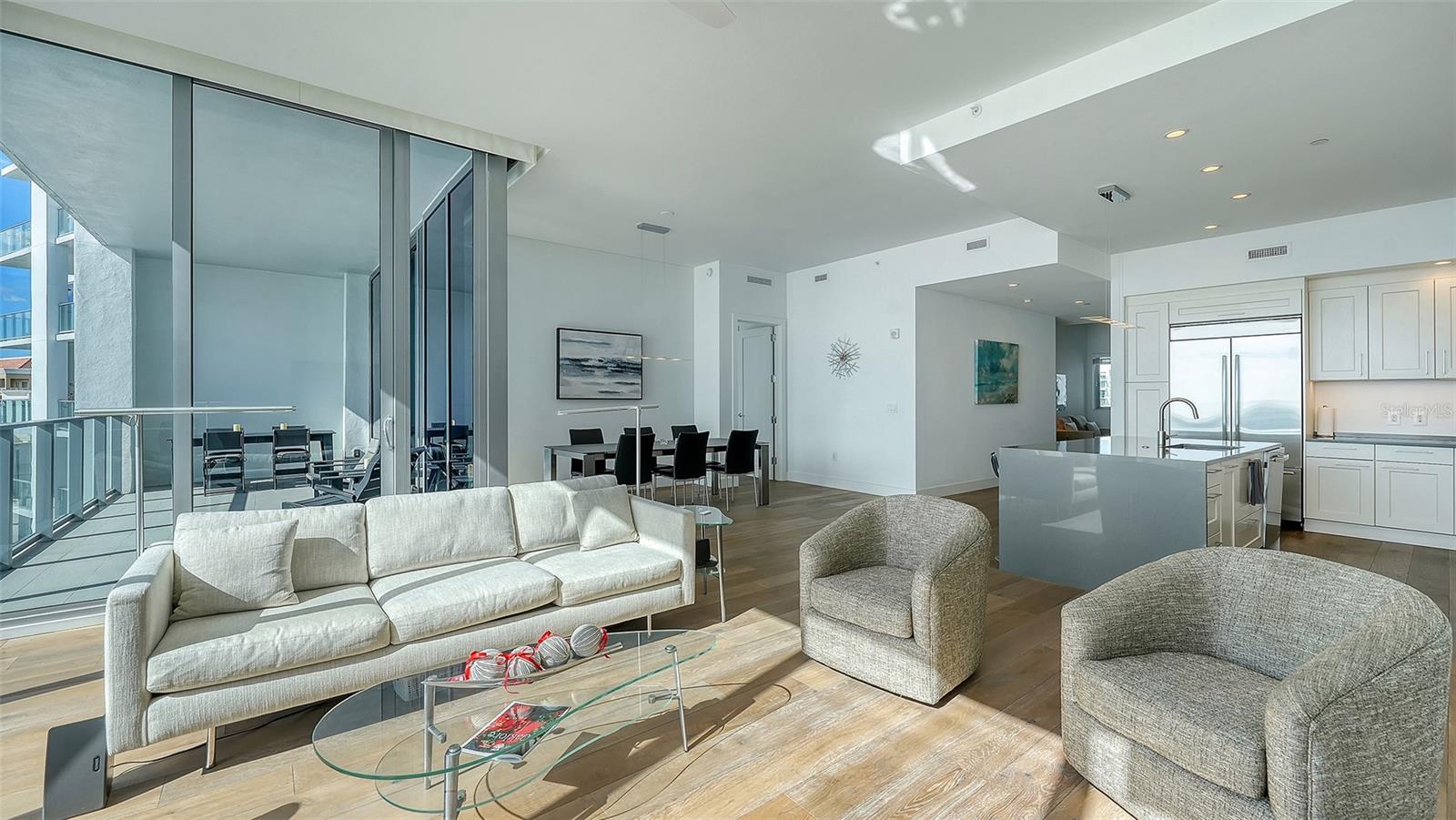 A4676211 Property Photo