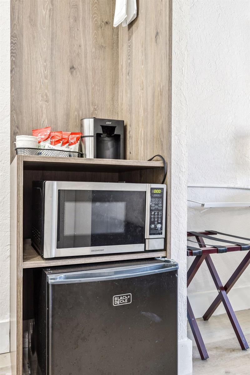 O6369528 Property Photo