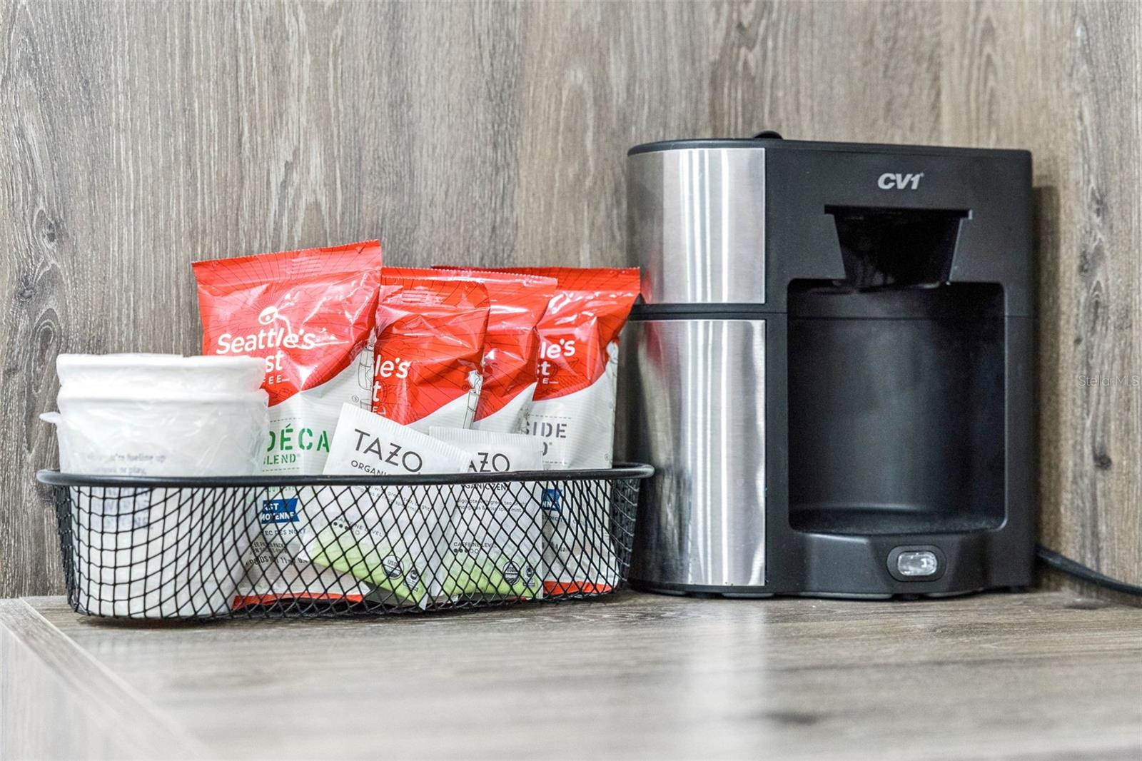 O6369528 Property Photo