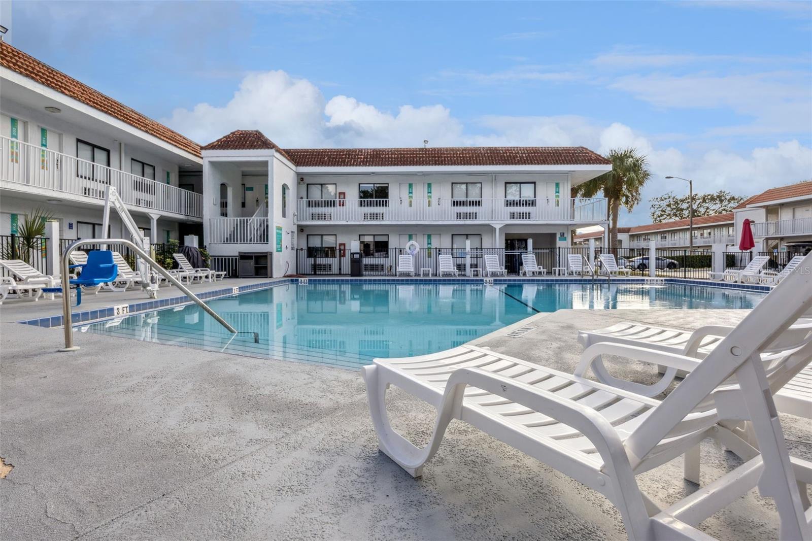 O6369528 Property Photo