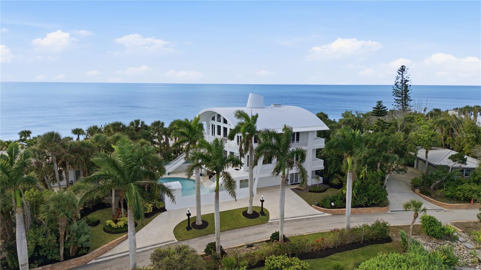 D6145314 Property Photo