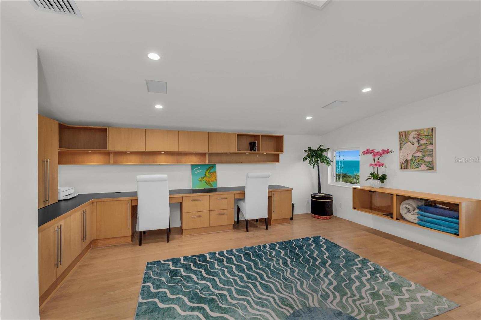 D6145314 Property Photo