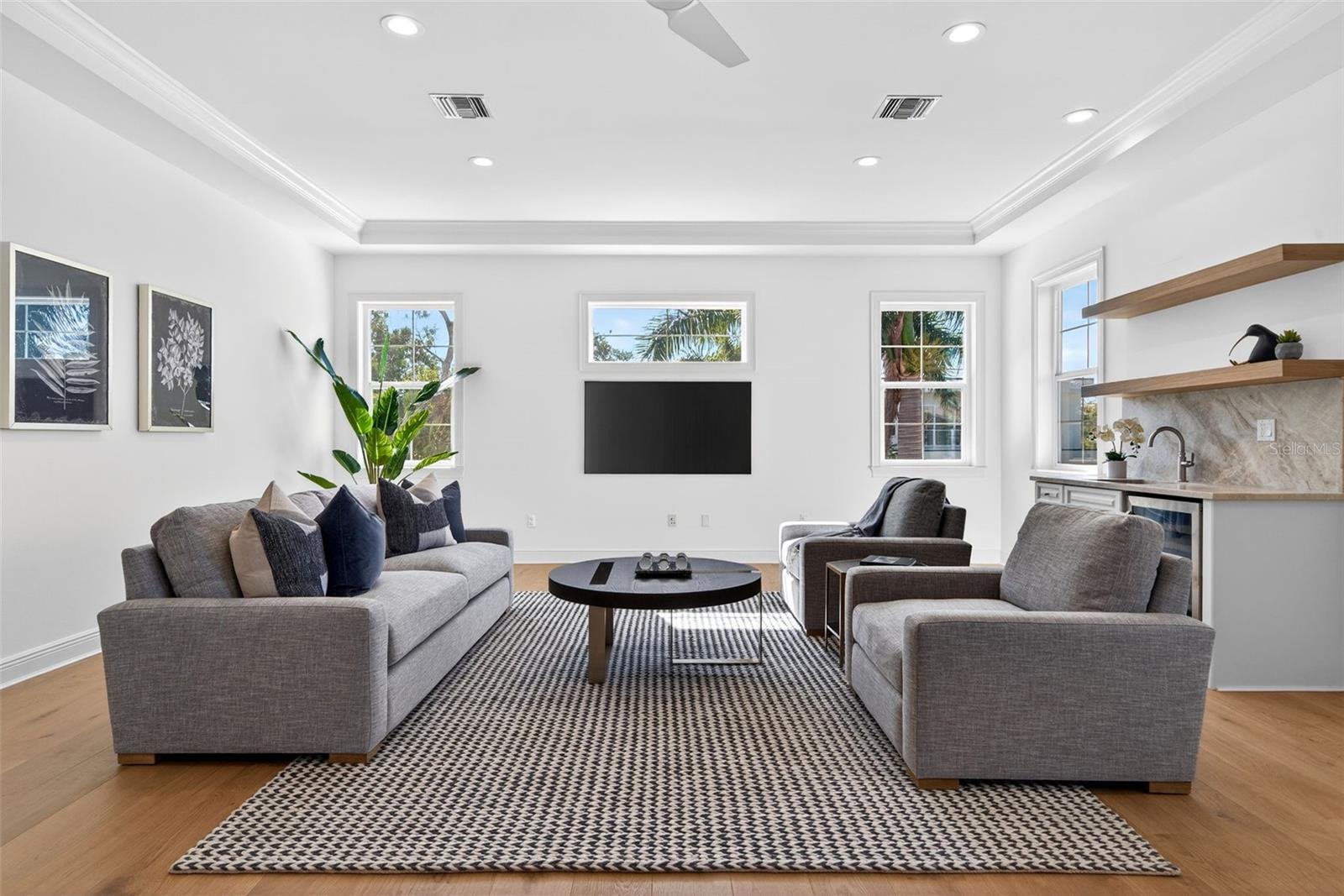 A4676231 Property Photo