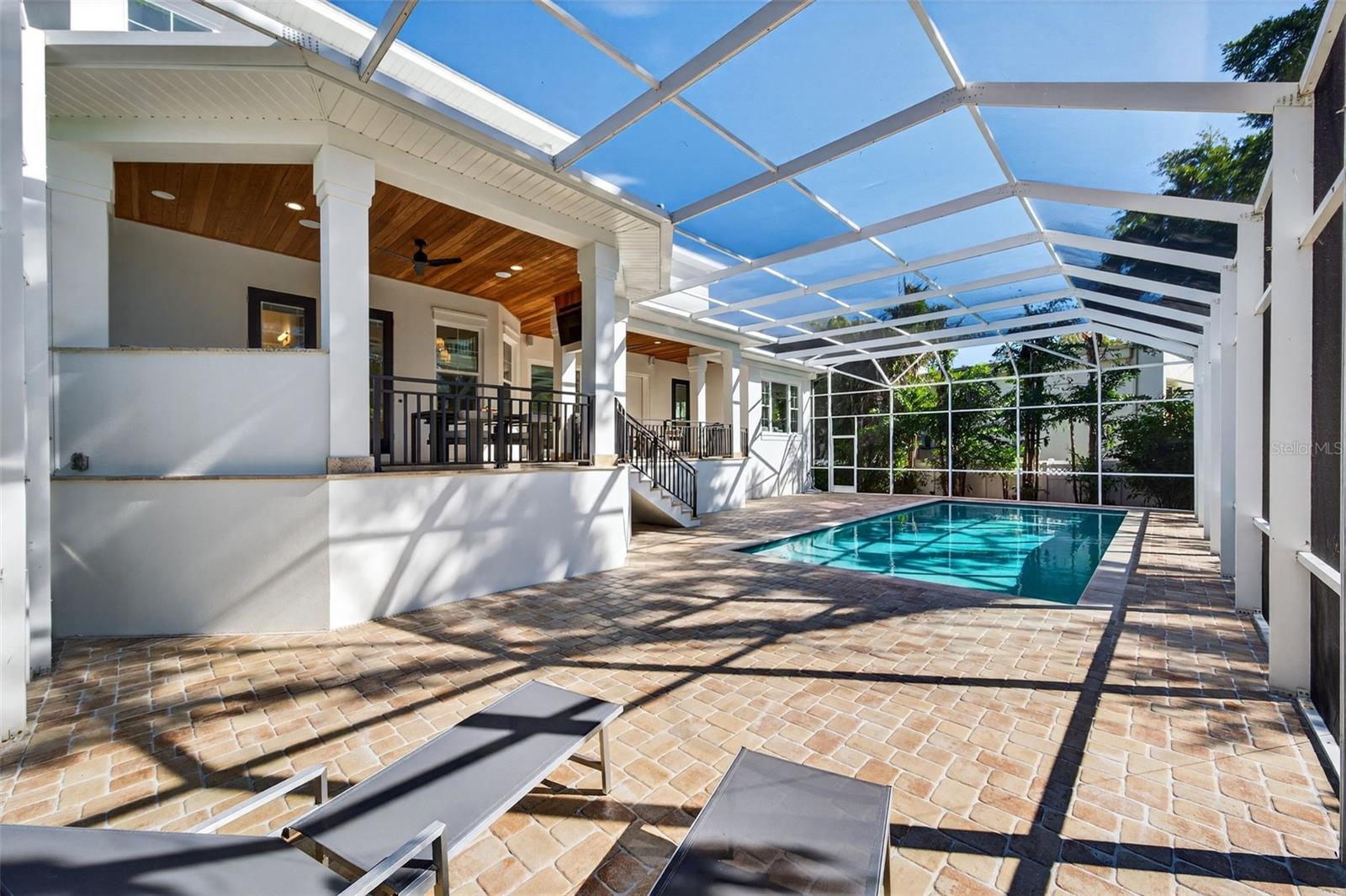 A4676231 Property Photo