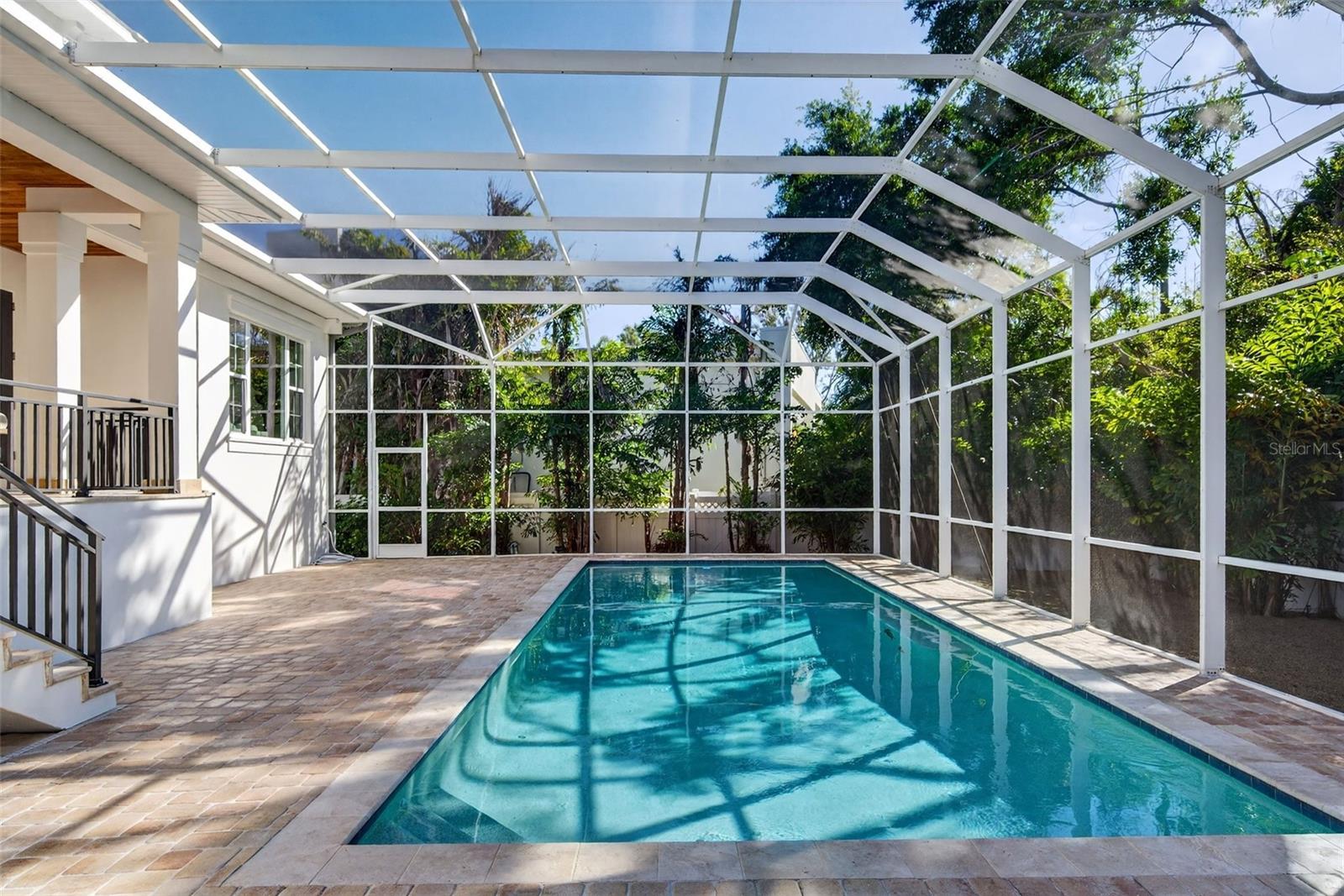 A4676231 Property Photo