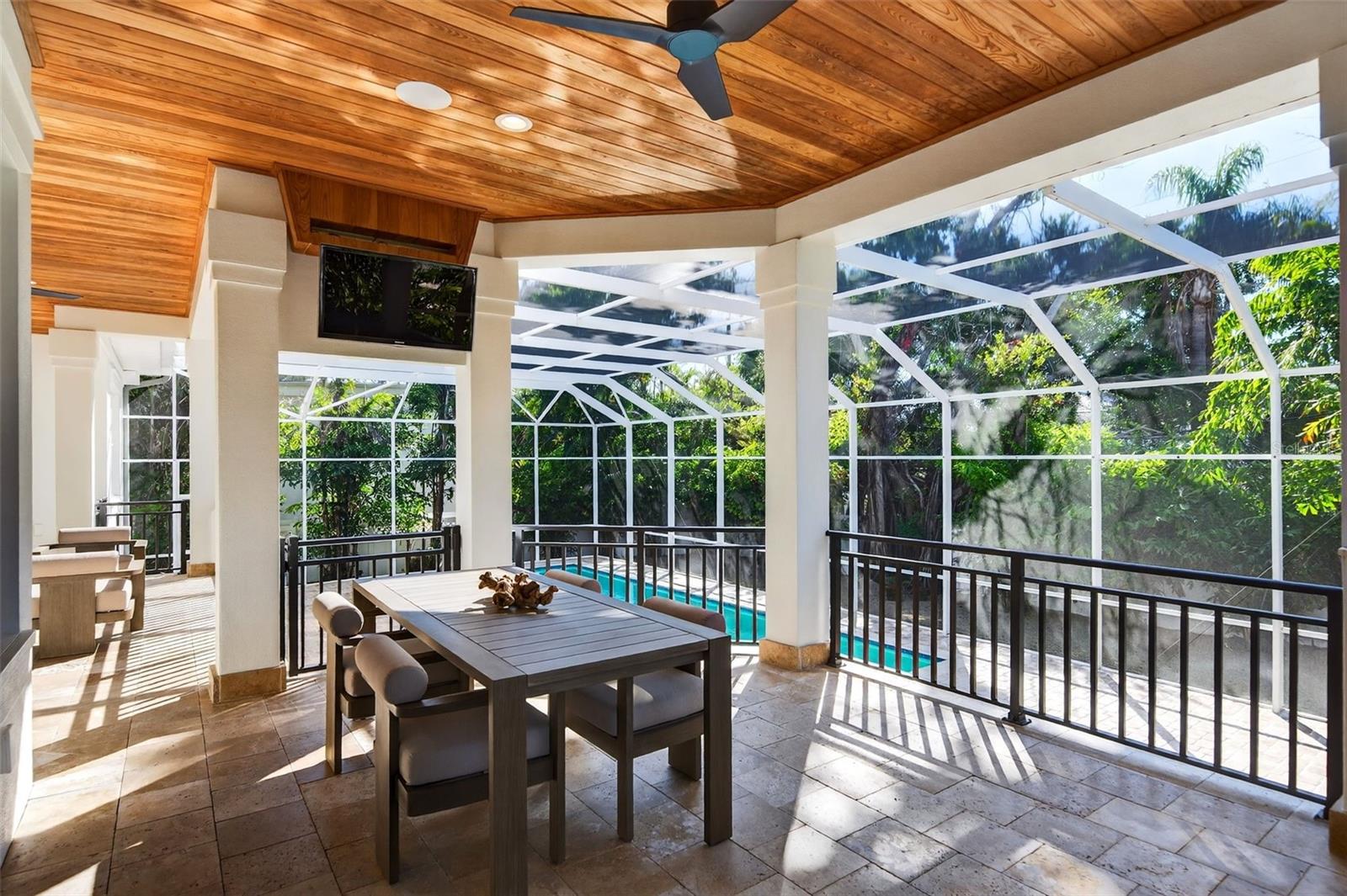 A4676231 Property Photo