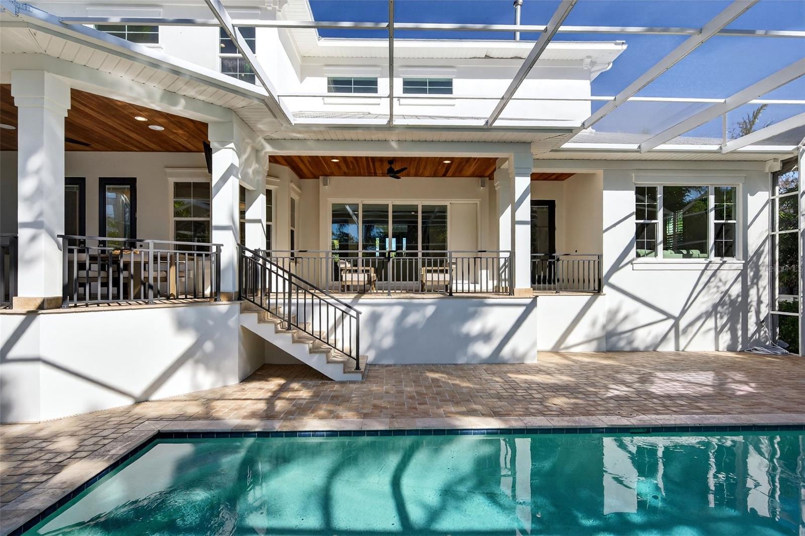 A4676231 Property Photo