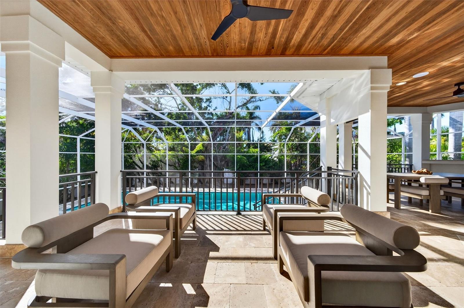 A4676231 Property Photo