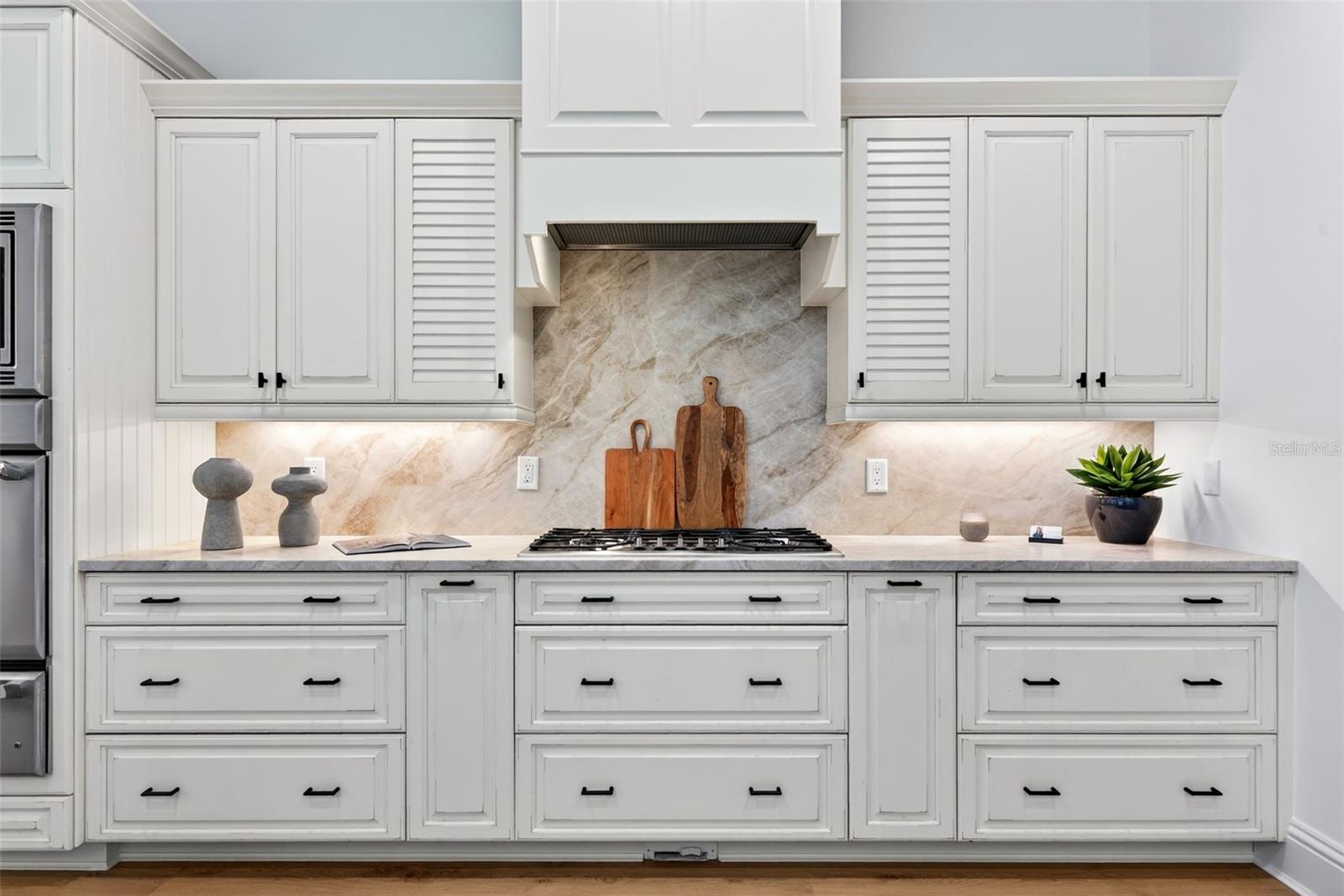 A4676231 Property Photo