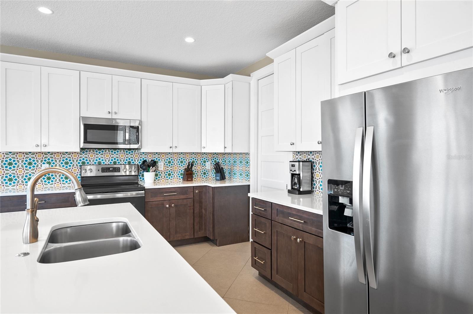 A4676238 Property Photo