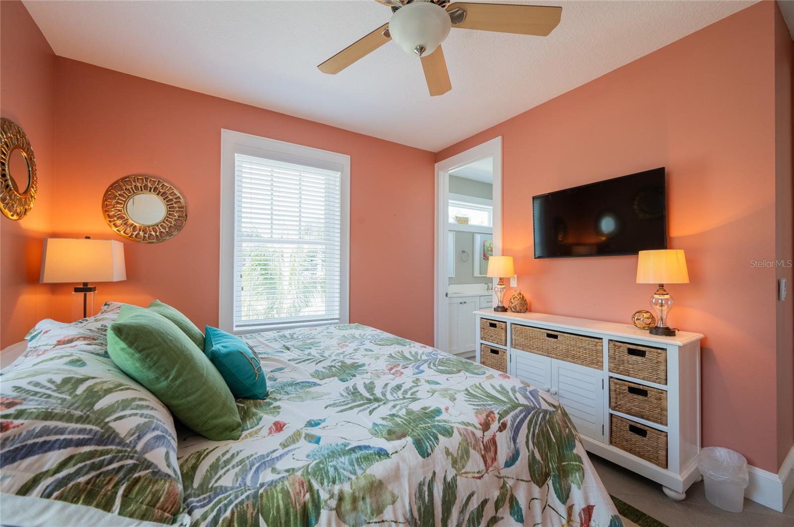 A4676238 Property Photo