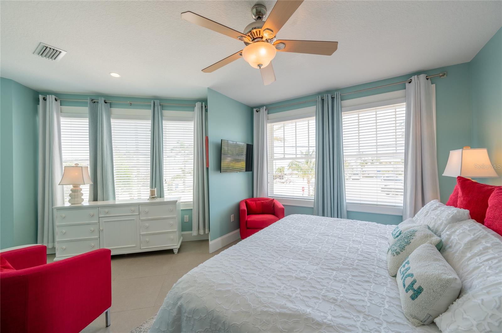 A4676238 Property Photo