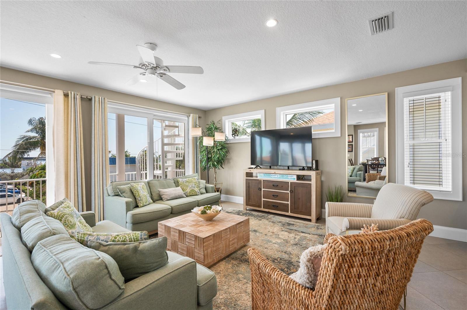 A4676238 Property Photo