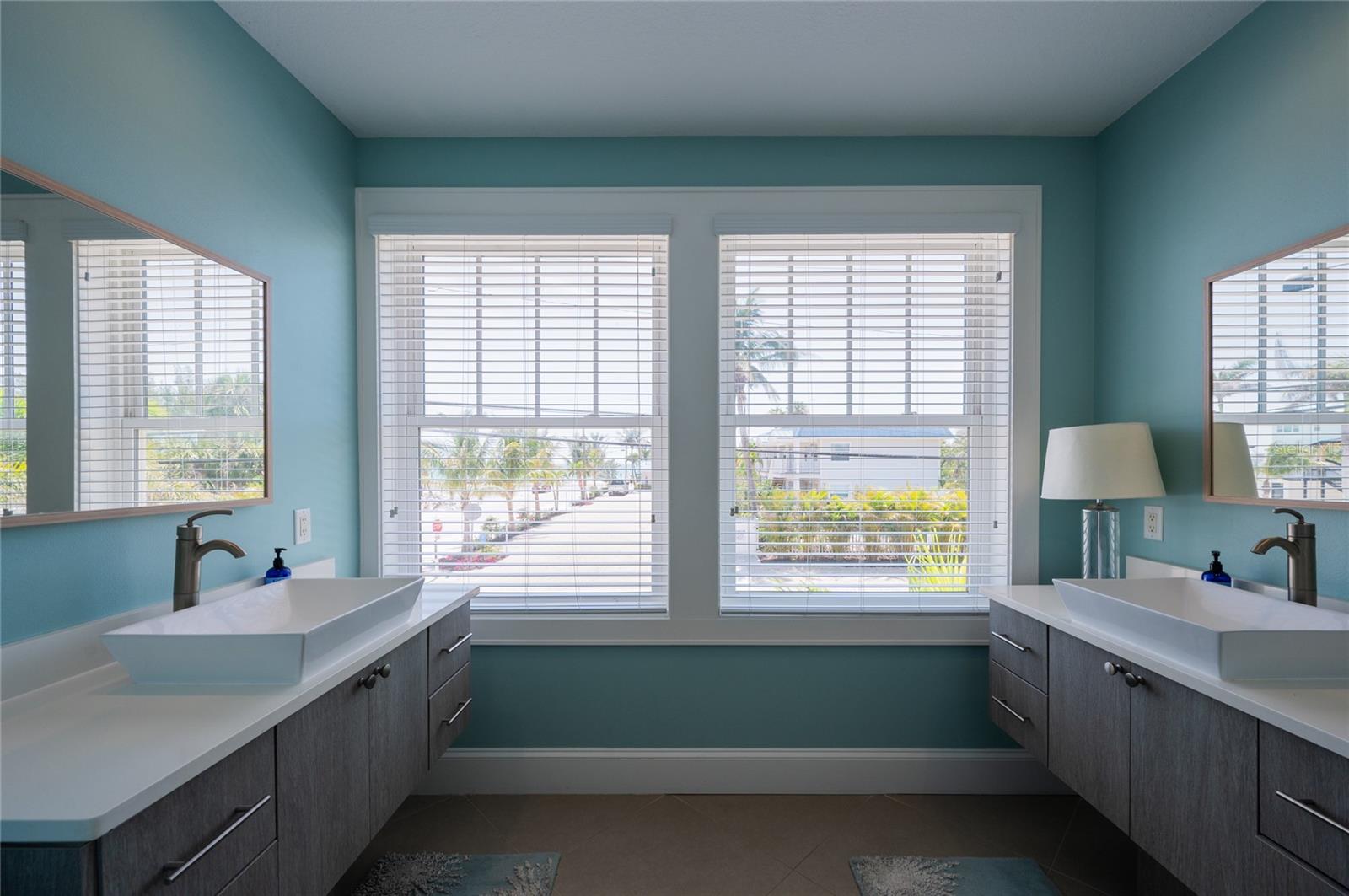 A4676238 Property Photo